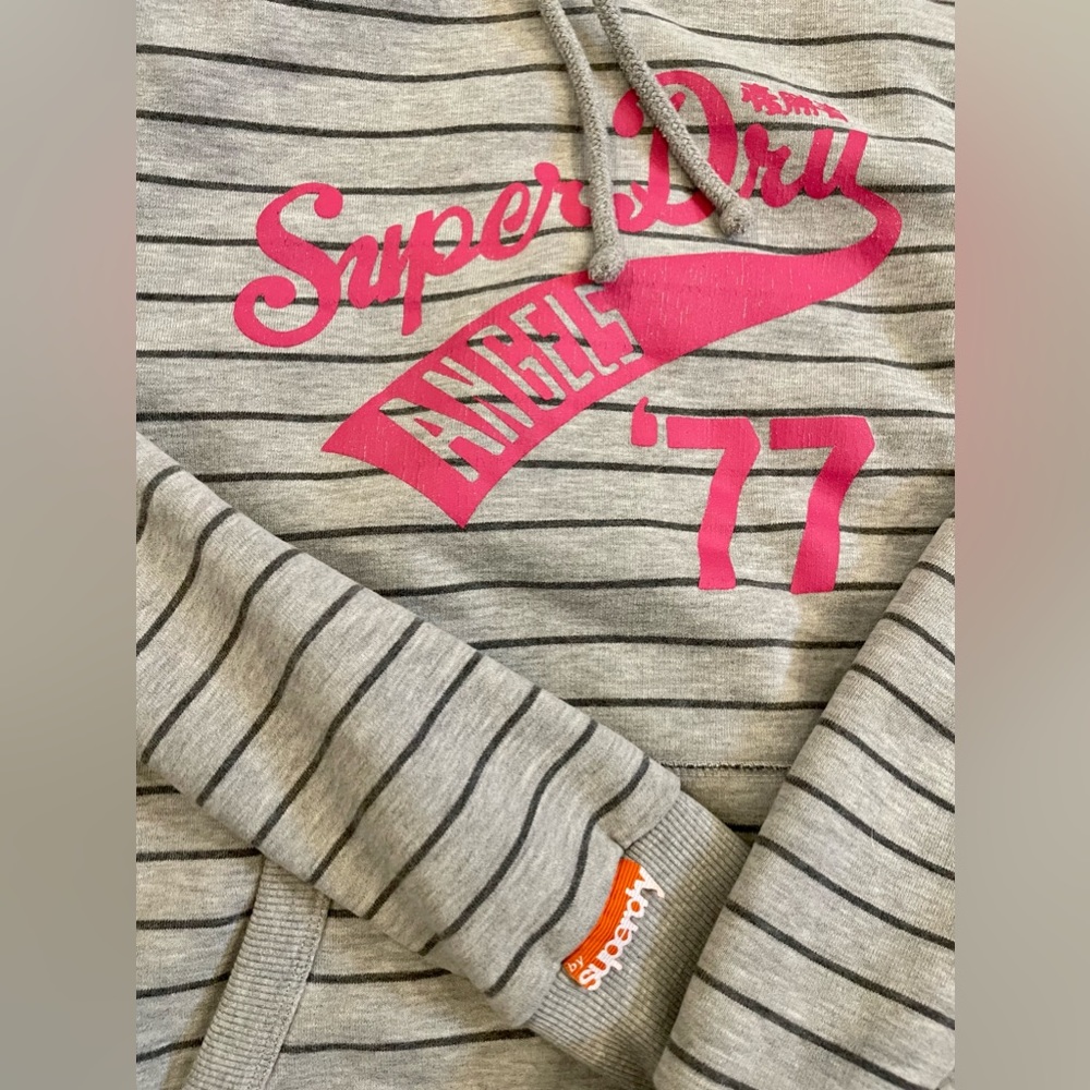 Women’s superdry hoodie